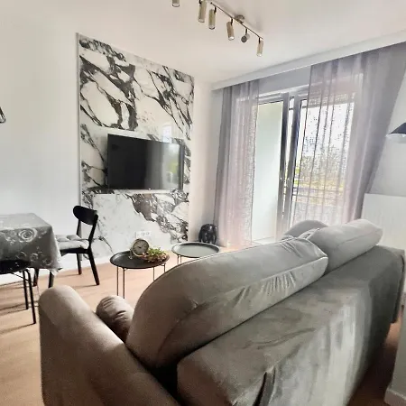 Gold Sleep Nowy Z Jacuzzi Na Wylacznosc Lejlighed *